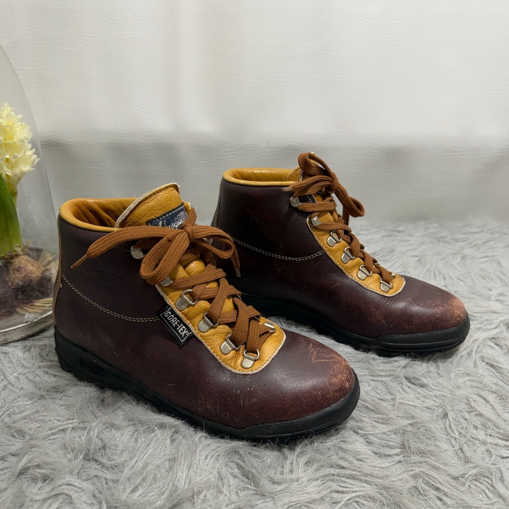 Vasque ankle vintage hiking boots